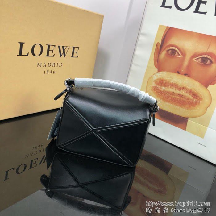 LOEWE羅意威 聖誕明星款 進口小牛皮 mini puzzle手提肩背包 86手提肩背斜挎包68  jdl1210